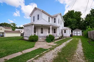 19 W 7th St, Franklin, OH 45005 - Photo 1