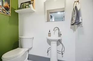 139 Winkler St, Cincinnati, OH 45219 - Photo 17