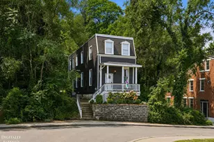 139 Winkler St, Cincinnati, OH 45219 - Photo 1