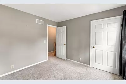 2678 Royalwoods Court, Anderson Township, OH 45244 - Photo 43