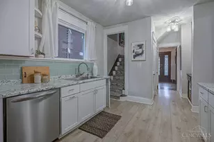 2623 Ashland Ave, Cincinnati, OH 45206 - Photo 15