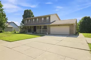 5446 Shady Meadows Dr, Fairfield Township, OH 45011 - Photo 9