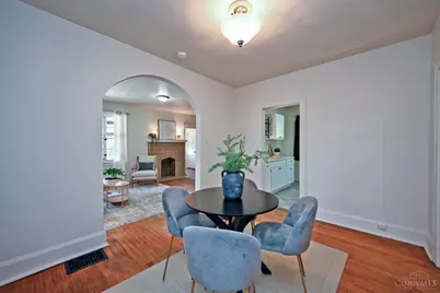 1134 Fairbanks Avenue, Cincinnati, OH 45205 - Photo 17