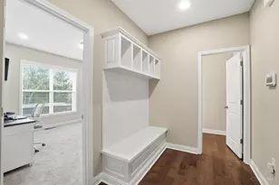732 Harper Ln, Miami Township, OH 45140 - Photo 25