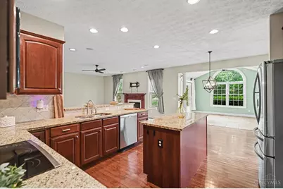 1601 Little Falls Drive, Clear Creek Township, OH 45458 - Photo 9