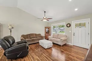 113 Kayleigh Dr, Mount Orab, OH 45154 - Photo 3