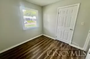 10012 Crusader Dr, Colerain Township, OH 45251 - Photo 5