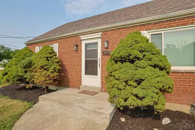 556 Grandin Avenue, Springdale, OH 45246 - Photo 3