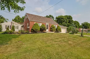 556 Grandin Ave, Springdale, OH 45246 - Photo 1