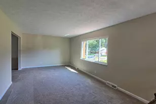 786 Picket Way, Union Township, OH 45245 - Photo 3