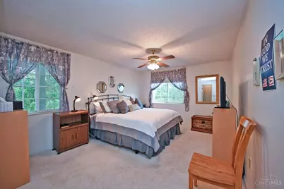 7382 Ridgepoint Drive #7, Anderson Township, OH 45230 - Photo 19