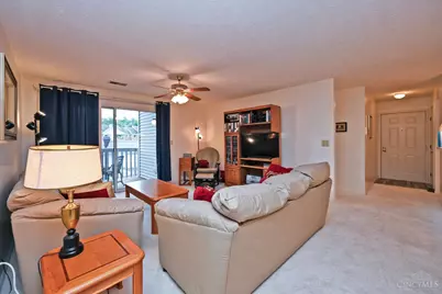7382 Ridgepoint Drive #7, Anderson Township, OH 45230 - Photo 9