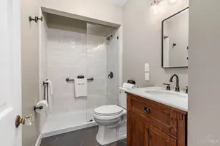 6156 Cambridge Ave, Cincinnati, OH 45230 - Photo 17