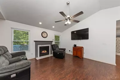 3923 Little Creek Drive, Batavia Township, OH 45102 - Photo 7
