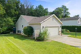 3923 Little Creek Dr, Batavia Township, OH 45102 - Photo 5