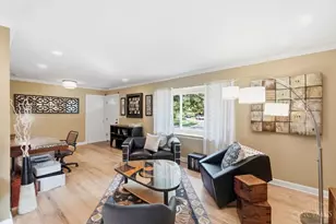 4733 Elizabeth Pl, Blue Ash, OH 45242 - Photo 13