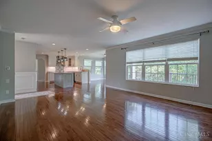 1111 Pond Ridge Cir, Ross Township, OH 45013 - Photo 11