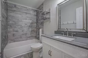 1111 Pond Ridge Cir, Ross Township, OH 45013 - Photo 27