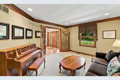 6226 Swanbrook Lane, Delhi Township, OH 45233 - Photo 17