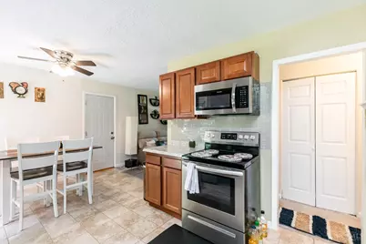 10057 Manistee Way, Colerain Township, OH 45251 - Photo 15