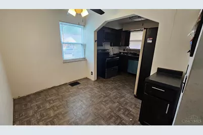 2020 Carpenter Drive, Cincinnati, OH 45239 - Photo 5