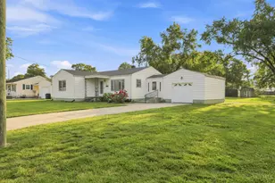 400 Brelsford Ave, Trenton, OH 45067 - Photo 1