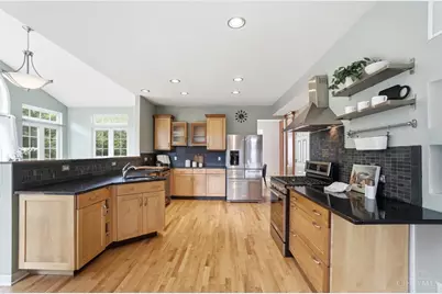 303 Delaware Drive, Hamilton Township, OH 45039 - Photo 15