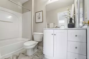 303 Delaware Dr, Hamilton Township, OH 45039 - Photo 41