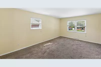 10660 Bridlepath Lane, Sharonville, OH 45241 - Photo 5