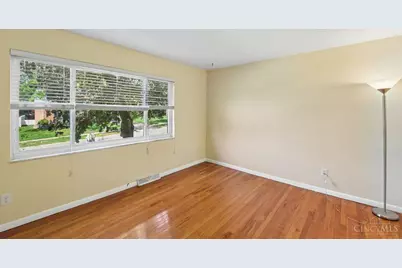 10660 Bridlepath Lane, Sharonville, OH 45241 - Photo 11
