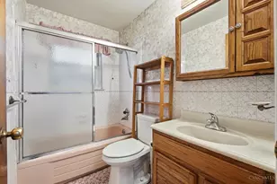 2516 Garrison Dr, Colerain Township, OH 45231 - Photo 19