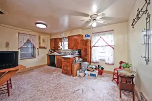 7007 Harrison Ave, Green Township, OH 45247 - Photo 11
