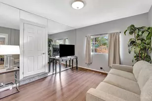 3953 Kirkup Ave, Cincinnati, OH 45213 - Photo 9
