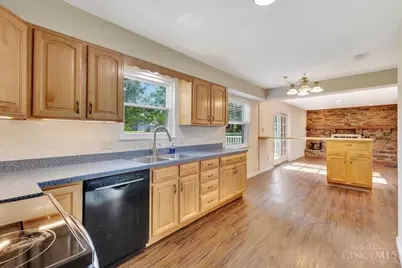 9800 Delray Drive, Montgomery, OH 45242 - Photo 15