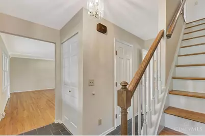 9800 Delray Drive, Montgomery, OH 45242 - Photo 3