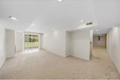 7489 Fitzroy Court, West Chester, OH 45241 - Photo 35