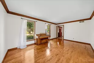 7489 Fitzroy Ct, West Chester, OH 45241 - Photo 5
