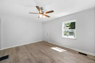 5767 Argus Rd, Cincinnati, OH 45224 - Photo 5