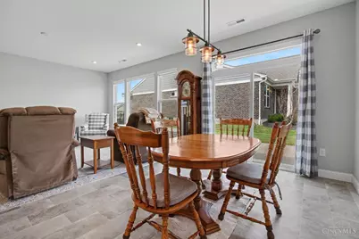 5100 Renaissance Park Drive, Middletown, OH 45005 - Photo 17