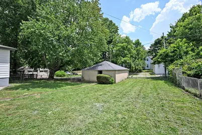 7408 Maple Avenue, Cincinnati, OH 45231 - Photo 33