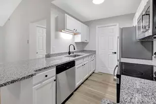 7343 Chatham Ct, West Chester, OH 45069 - Photo 13