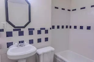 1828 Freeman Ave, Cincinnati, OH 45214 - Photo 11