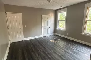 811 S Fred Shuttlesworth Cir, Cincinnati, OH 45229 - Photo 5
