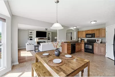 5236 Crested Owl Court, Hamilton Township, OH 45152 - Photo 15