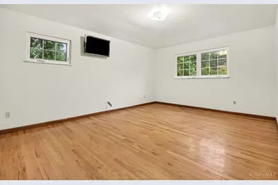 6581 Minnewaukan Drive, Madeira, OH 45243 - Photo 9
