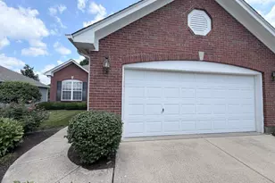 10140 Sawtry Ln, Washington Twp, OH 45458 - Photo 3