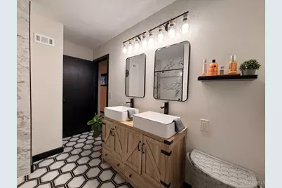 3651 Edgebrook Dr, Green Township, OH 45248 - Photo 29