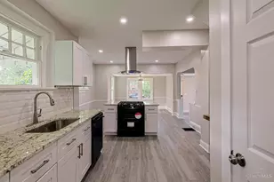 692 W Kemper Rd, Springdale, OH 45246 - Photo 15