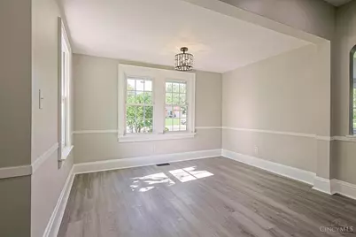 692 W Kemper Road, Springdale, OH 45246 - Photo 9
