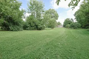 692 W Kemper Rd, Springdale, OH 45246 - Photo 23